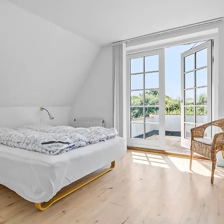 4 Bedroom Amazing In Assens