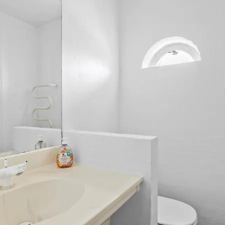 4 Bedroom Amazing In Casa de Férias Assens